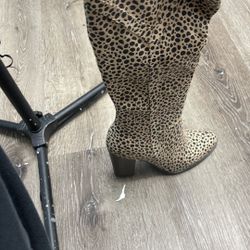 Boots Size 10