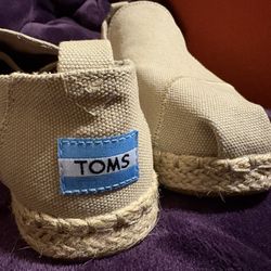 TOM'S Alpargata Espadrille - Size 6.5W