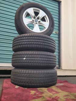 17" Rims Toyota RAV4 Llantas Yokohama 225 65 17