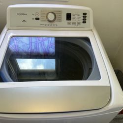 Insignia Washer & Dryer 