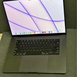 MacBook Pro M3 