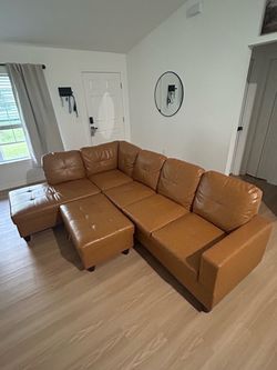 Couch/w ottoman