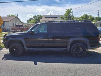 2004 Chevrolet Suburban