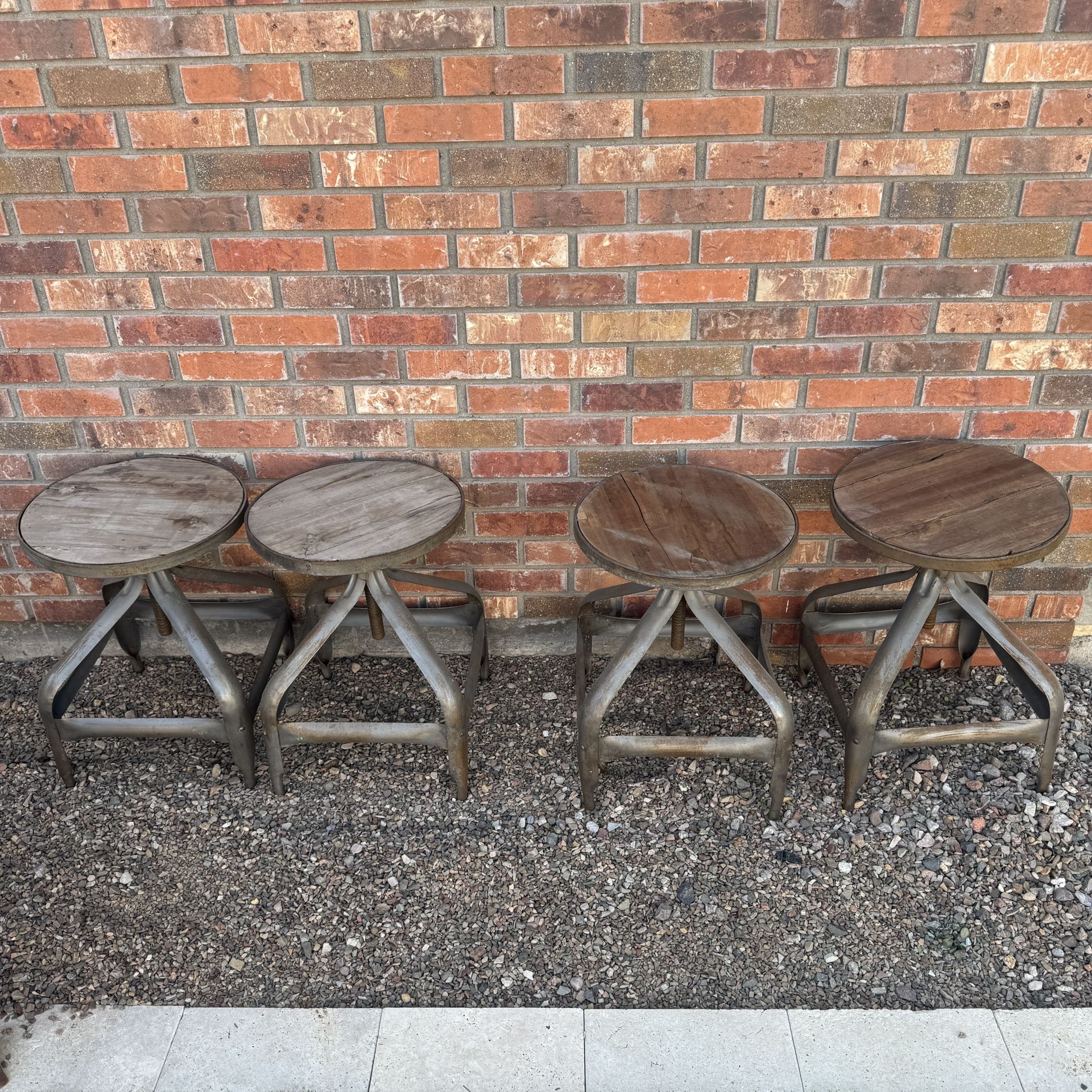 (4) Industrial Adjustable Bar Stools with Wooden Seats (Project)