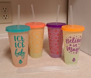 TAL Color Changing Tumbler Set with Lids and Extra Straws