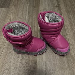 Pink Snow Boots Toddler 6T KHOMBU