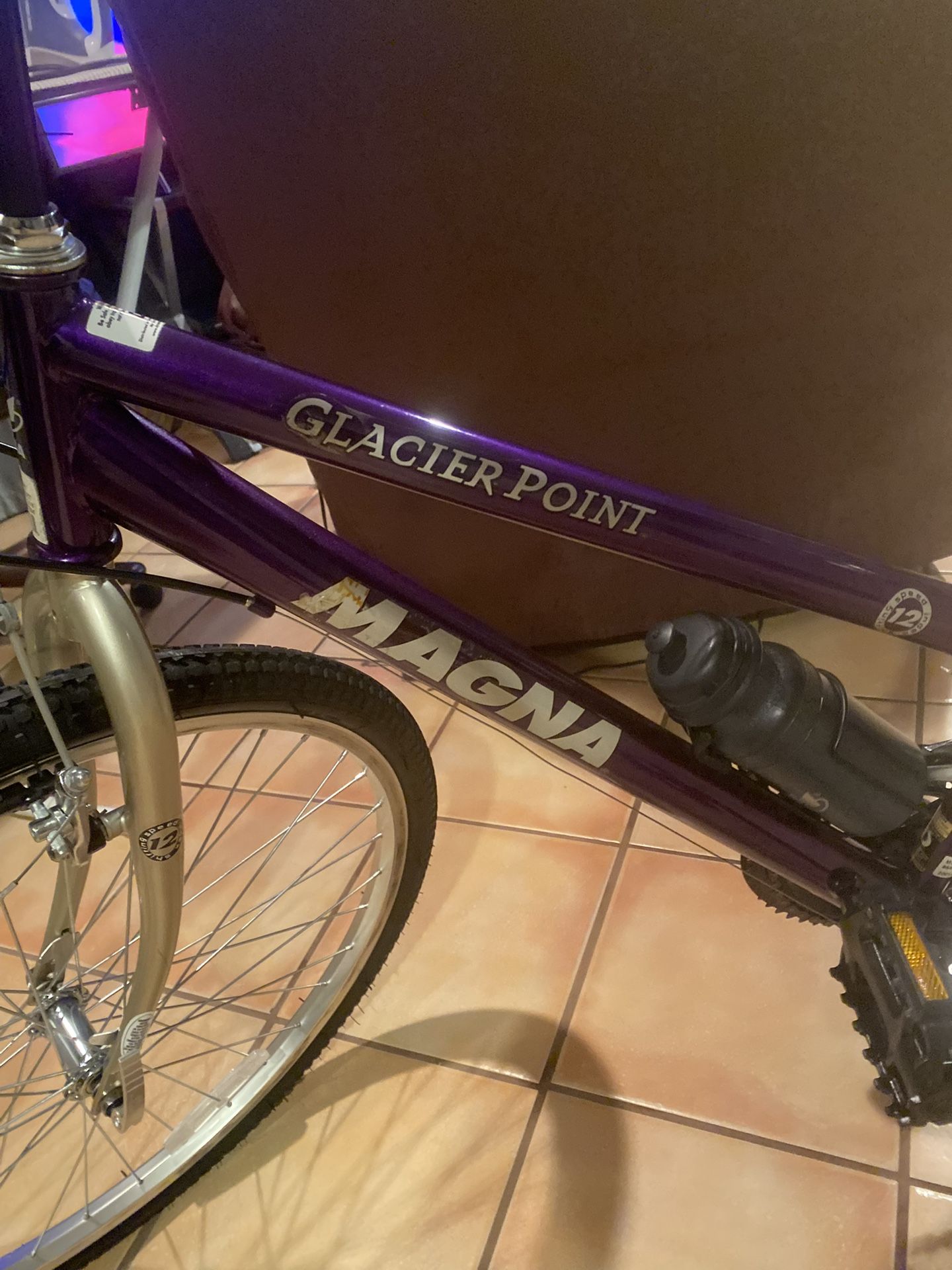 BIKE MAGNA