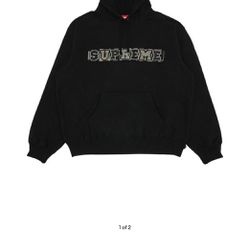 Supreme Large Beaded hoodie 