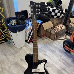 Firs Tact Eléctric Guitar 