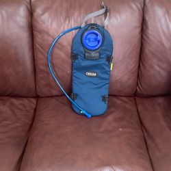 BACKPACK, HYDRATION SYSTEM