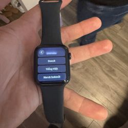 SE 44MM Apple Watch