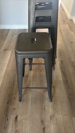 Metal Bar Stools set of 4