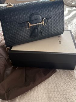 Gucci Emily Microguccissima Leather Shoulder Bag