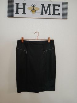 The Limited Pencil Skirt Size 4