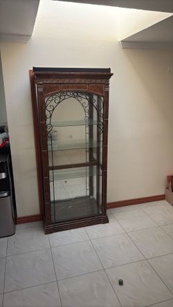 Display Cabinet