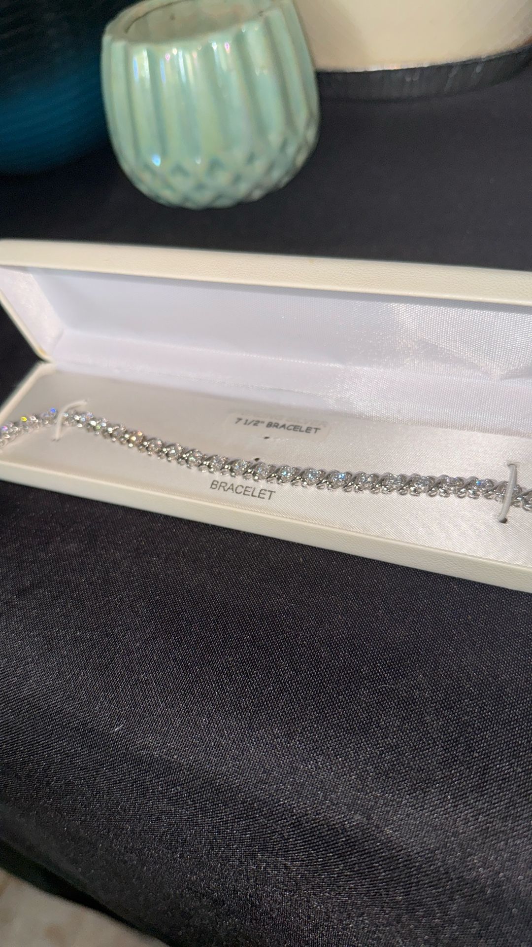 7 1/2 Sterling Silver bracelet W/diamonds
