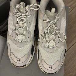 Balenciaga Triple S