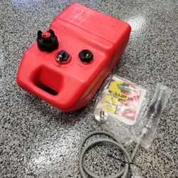 MOELLER ULTRA 6 GAL PORTABLE TOPSIDE FUEL TANK WITH PRIMER HOSE + FITTINGS BRAND NEW, NEVER USED. Great For GENERATORS