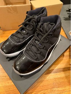 Jordan Space Jams 11 size 9.5
