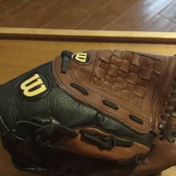 Wilson Little League Glove
