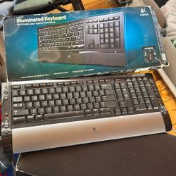 Logitech Illuminated Keyboard 