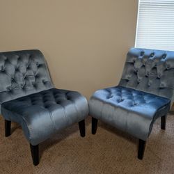 Accent Chairs