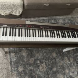 Digital Piano