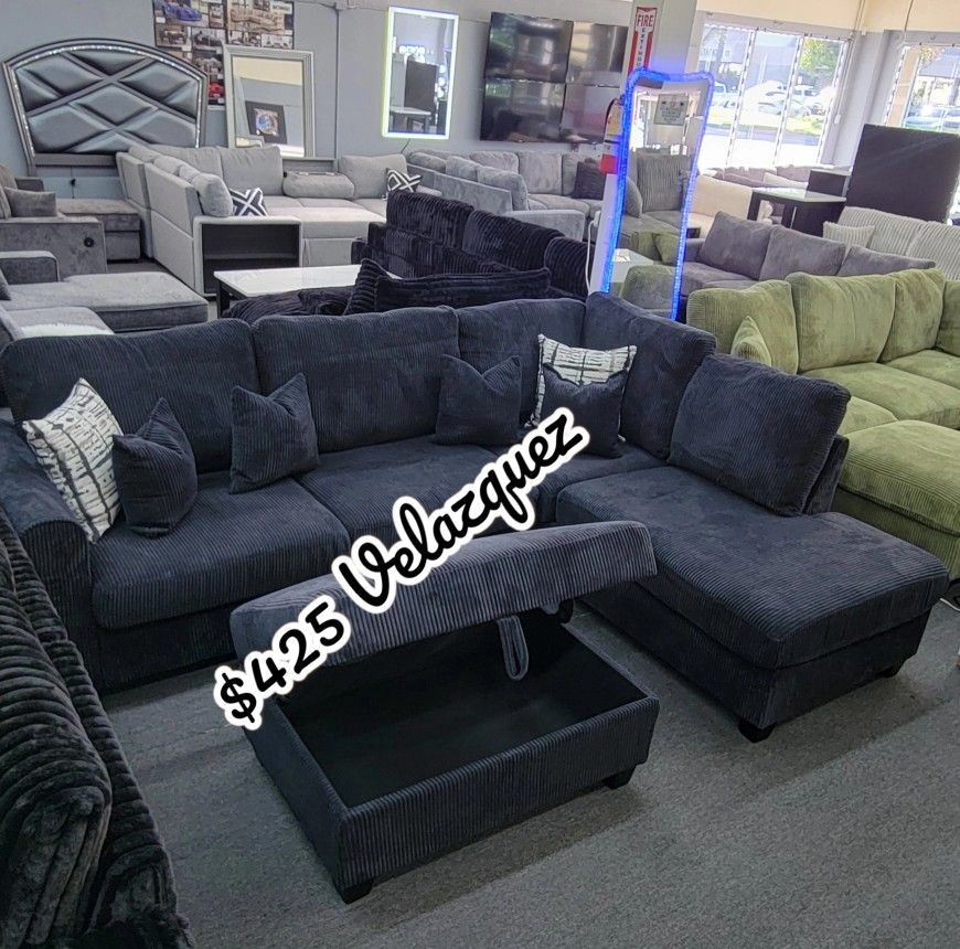 ✅️✅️3 pc black corduroy fabric sectional sofa with USB plugs rounded arms with chaise and storage ottoman✅️