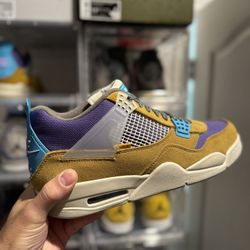 Jordan 4 11.5M (Desert Moss)
