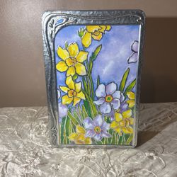 Churchill’s Tin Bisket Box