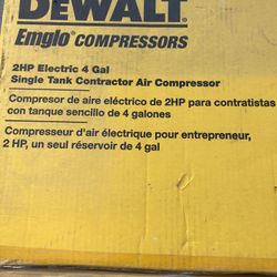 DeWalt Air Compressor 4gal, 2HP