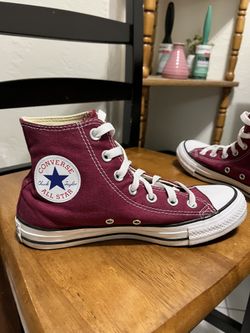 Converse All-Stars High Tops Women’s 7.5