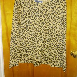 Really Cute Ladies Size Medium Top 