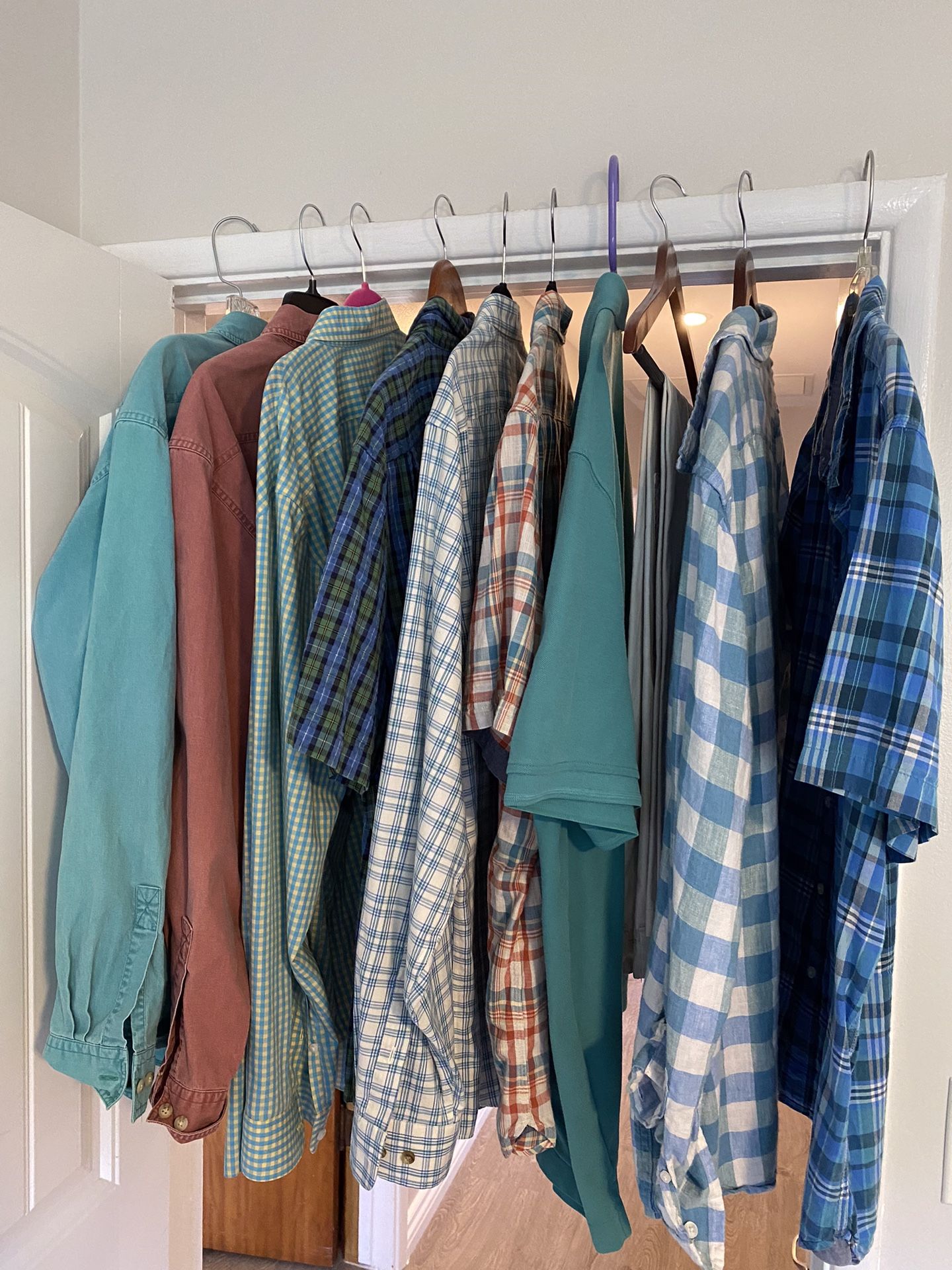 LL Bean Summer Wardrobe - Men’s Shirts  & Pants - Size Large To X-Large - 9 Shirts $49