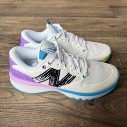 Size 8.5 - New Balance Hesi Low Unity of Sport