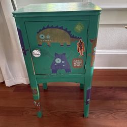 Kids fun night stand