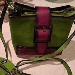 Leather Crossbody Ivtg With Extra Strap Original Price 128.00 NEVER USED