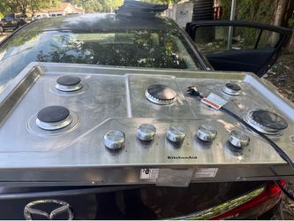 Gas stove