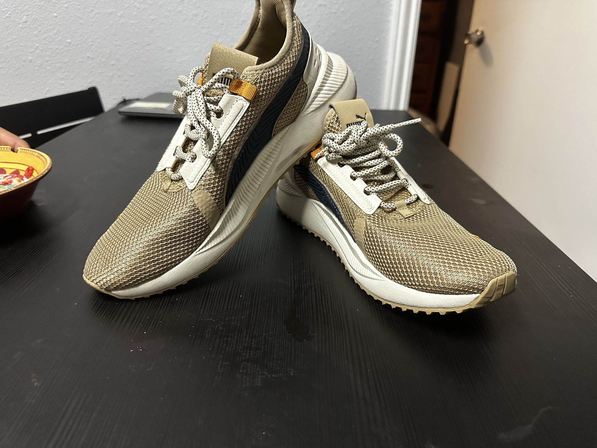 Puma Shoes New!