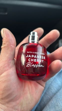 Bath & Body Works Japanese Cherry Blossom Perfume