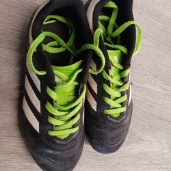 Kid Soccer Shoes