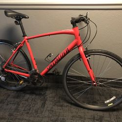 Specialized Bike. Almost New !!!OBO !!! Store Price 1500$+