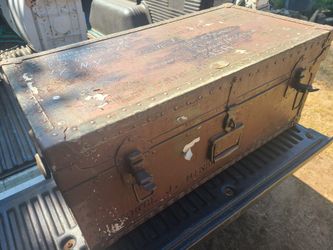 Vintage WW II Army Footlocker.  All Original. 