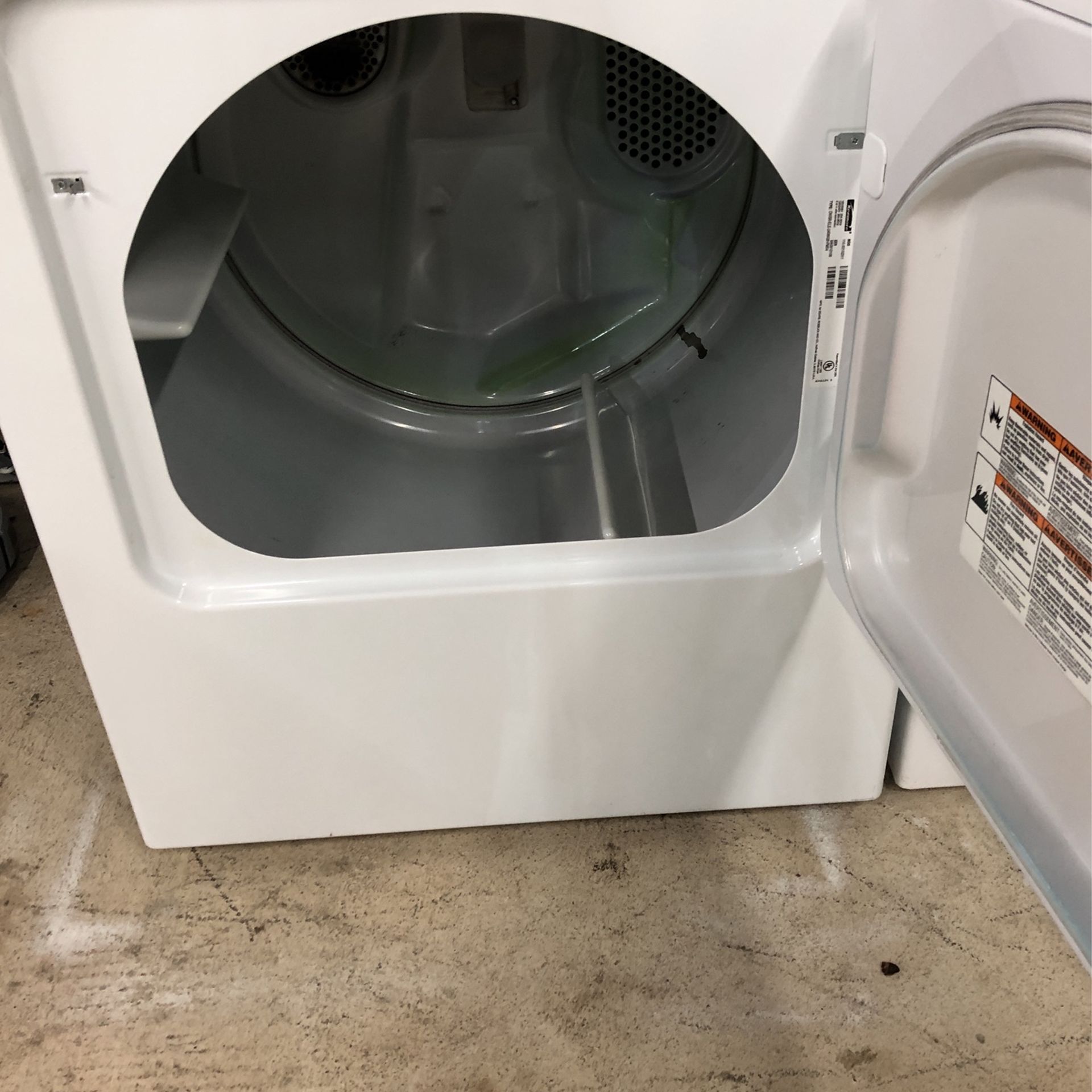 Used Kenmore Washer And Dryer Set for Sale in Grays Harbor County, WA