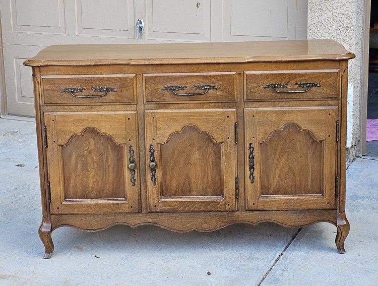 Vintage Buffet