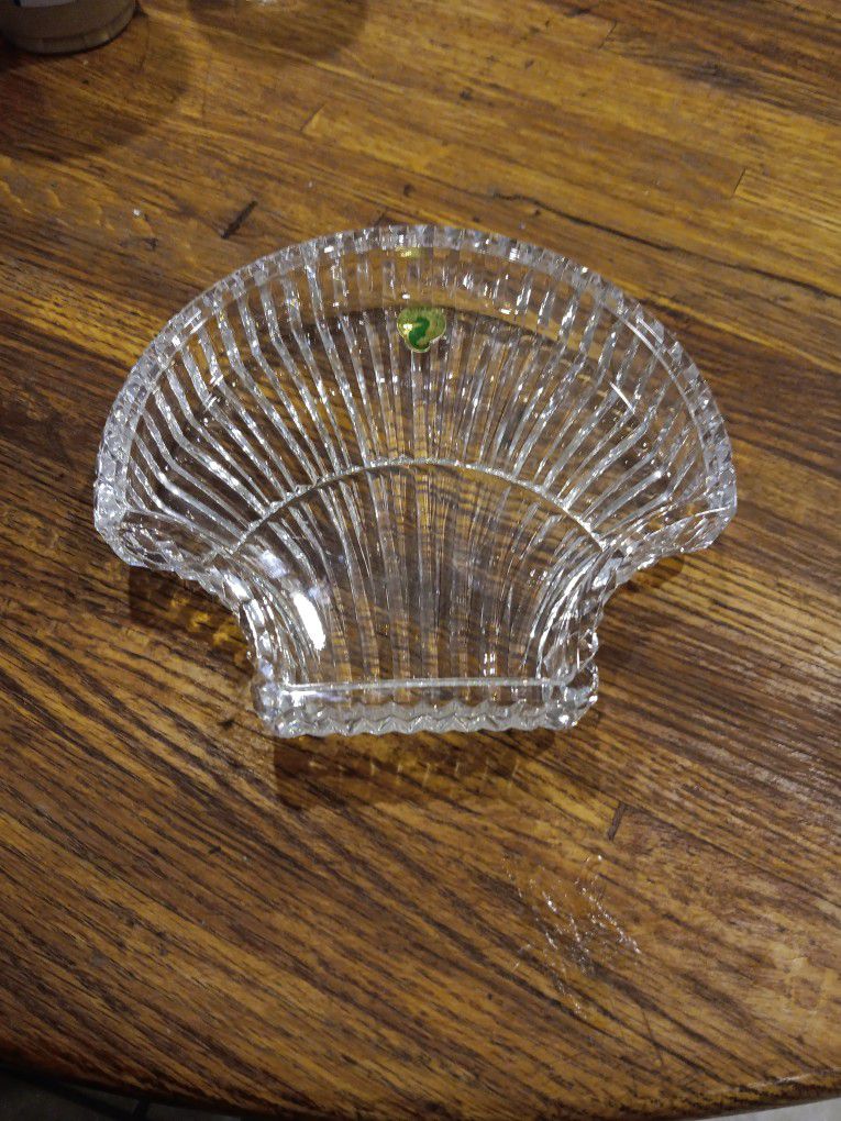 WATERFORD CRYSTAL SHELL CANDY DISH 