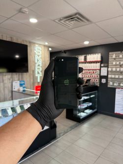 iPhone SE 2ND GEN 64GB Unlocked- Phoenix Az