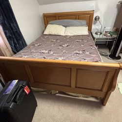 Entire Full Size Bed Set. Headboard, Footboard, Boxspring, Mattresses, Dresser, Mirror & Nightstand 