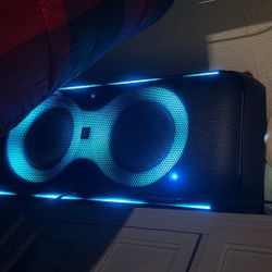 JBL Party Speaker 710