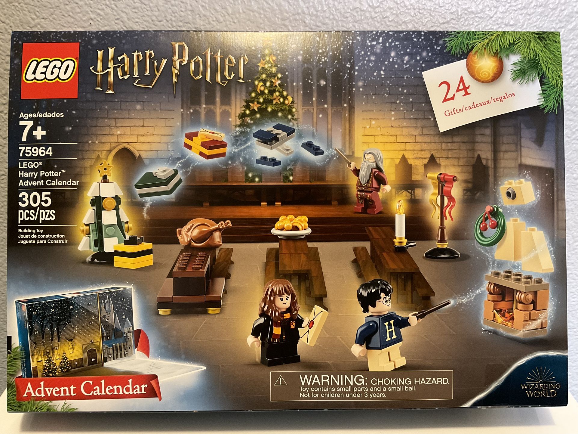 NEW & RETIRED & SEALED Lego Harry Potter Advent Calendar (75964) / 305 Pieces / 8 Minifigures